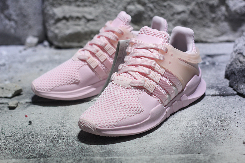 耐克运动鞋有哪些种类,耐克运动鞋有哪几种类型