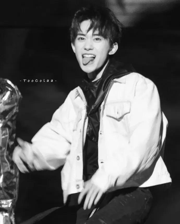 魔法城堡tfboys易烊千玺solo,易烊千玺个人舞台solo舞蹈