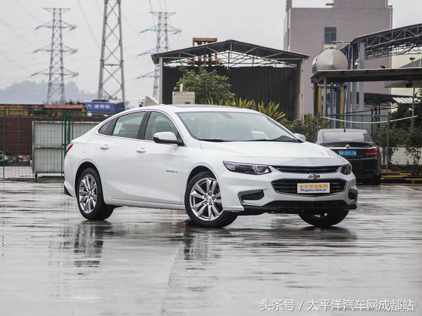 豪华轿车降价排行榜前十名,汽车优惠降价排行2023款