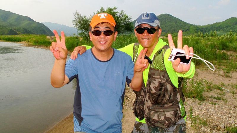 野钓意境图,意境泛舟钓鱼图