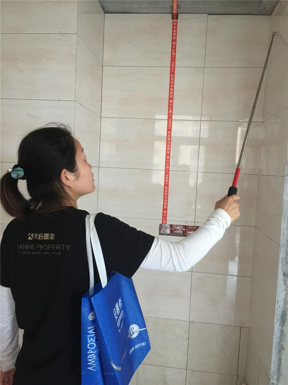 南昌湾里香逸熙园小区封闭管理,湾里香逸熙园二手房多少钱一平