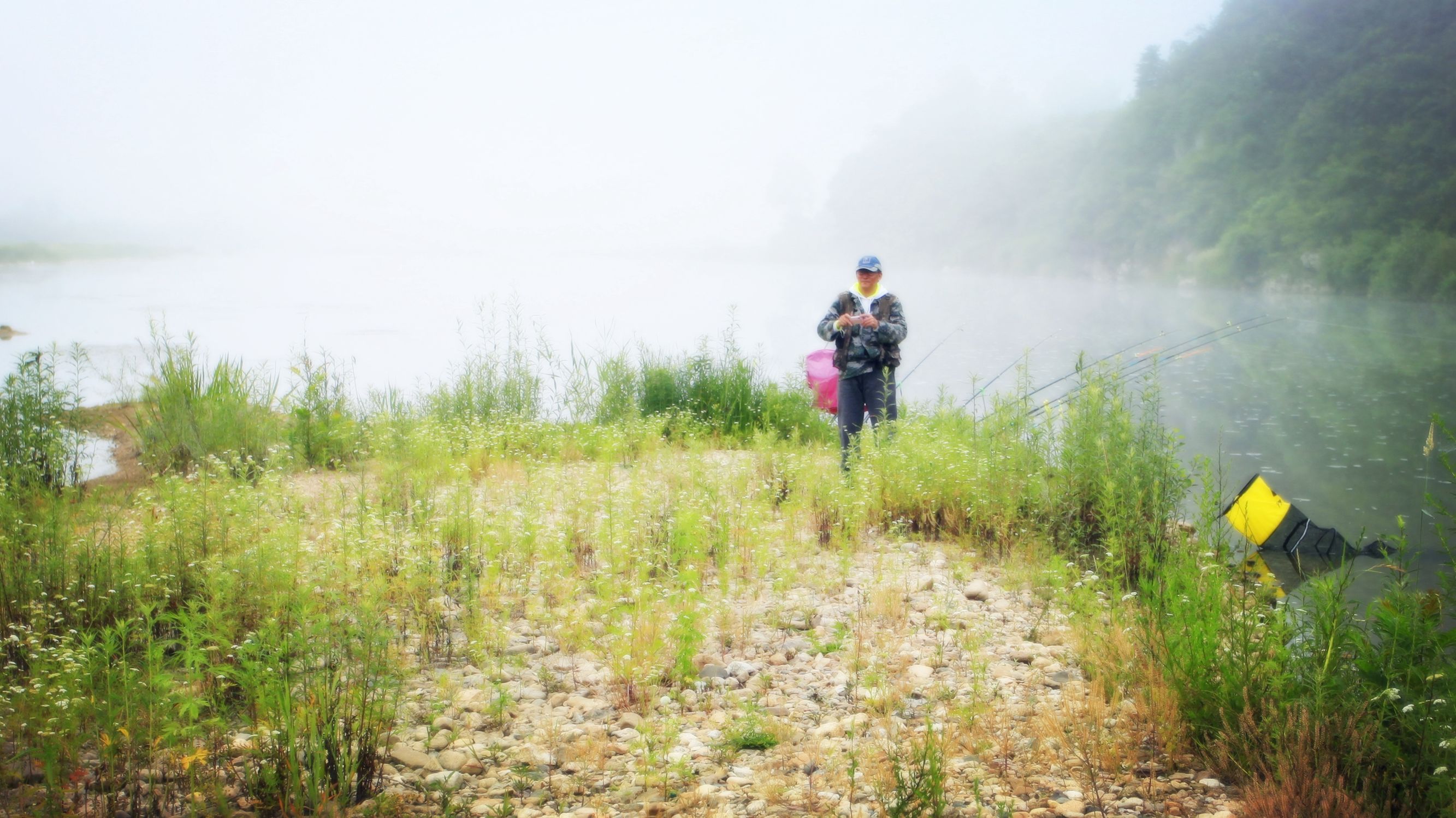 野钓意境图,意境泛舟钓鱼图