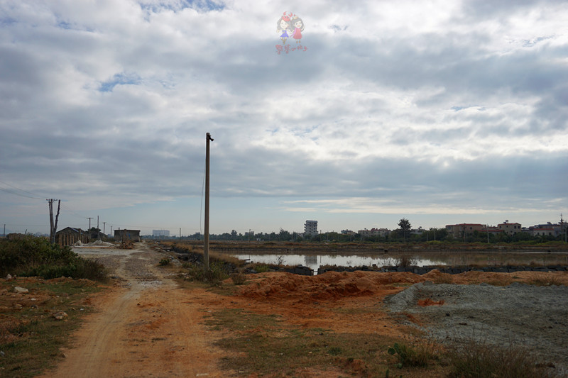 看我国仅次于死海和红海的最咸海区！吃比广东还好吃的烤乳猪！