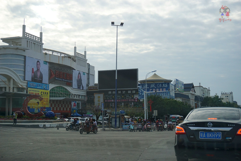 看我国仅次于死海和红海的最咸海区！吃比广东还好吃的烤乳猪！