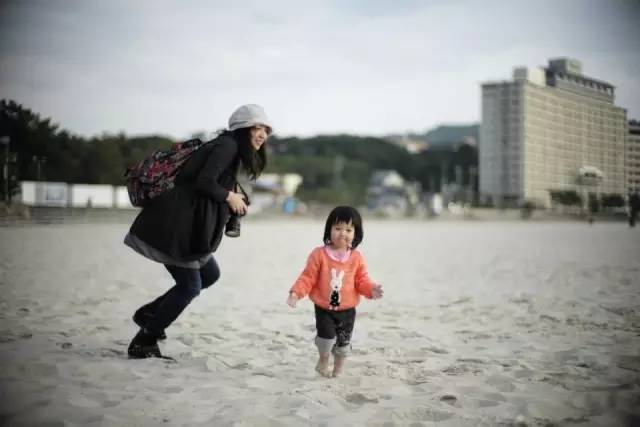 一个中国妈妈带着孩子去了美国,带孩子去日本攻略