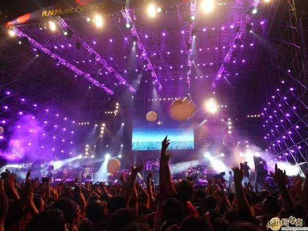 长阳奋斗,长阳县发展