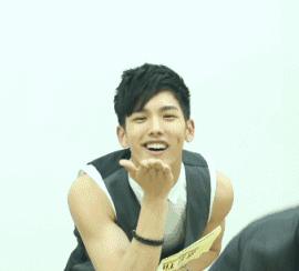 后台炸锅是一种怎样的体验？参演人员：Jessica、EXID、吴克群、SpeXial