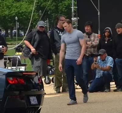 美国队长的身材怎么练,美国队长最完美的身材