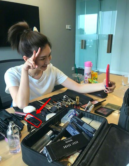 江疏影同款双黑天鹅,get江疏影同款