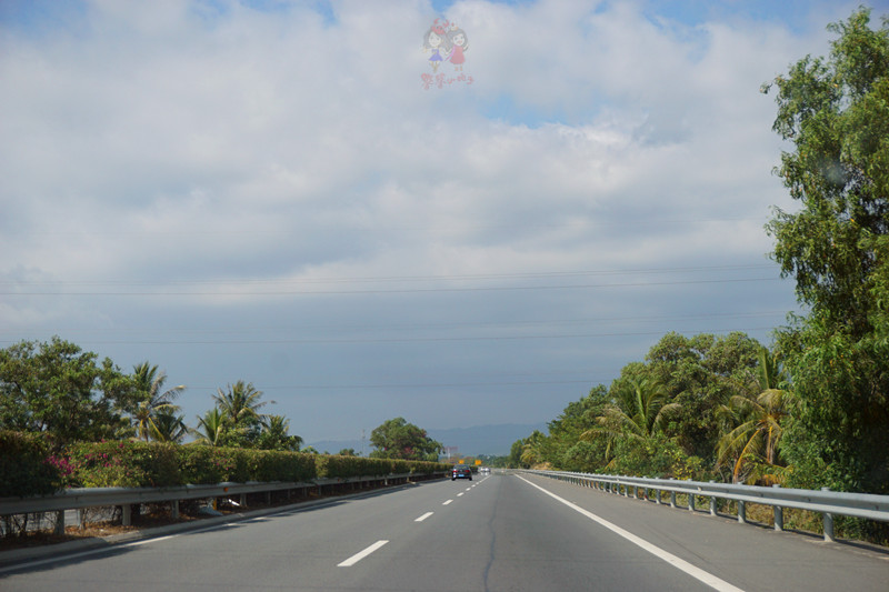 看我国仅次于死海和红海的最咸海区！吃比广东还好吃的烤乳猪！