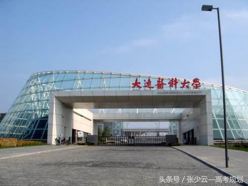 想报考医学类学校,医学类院校专业报考指南