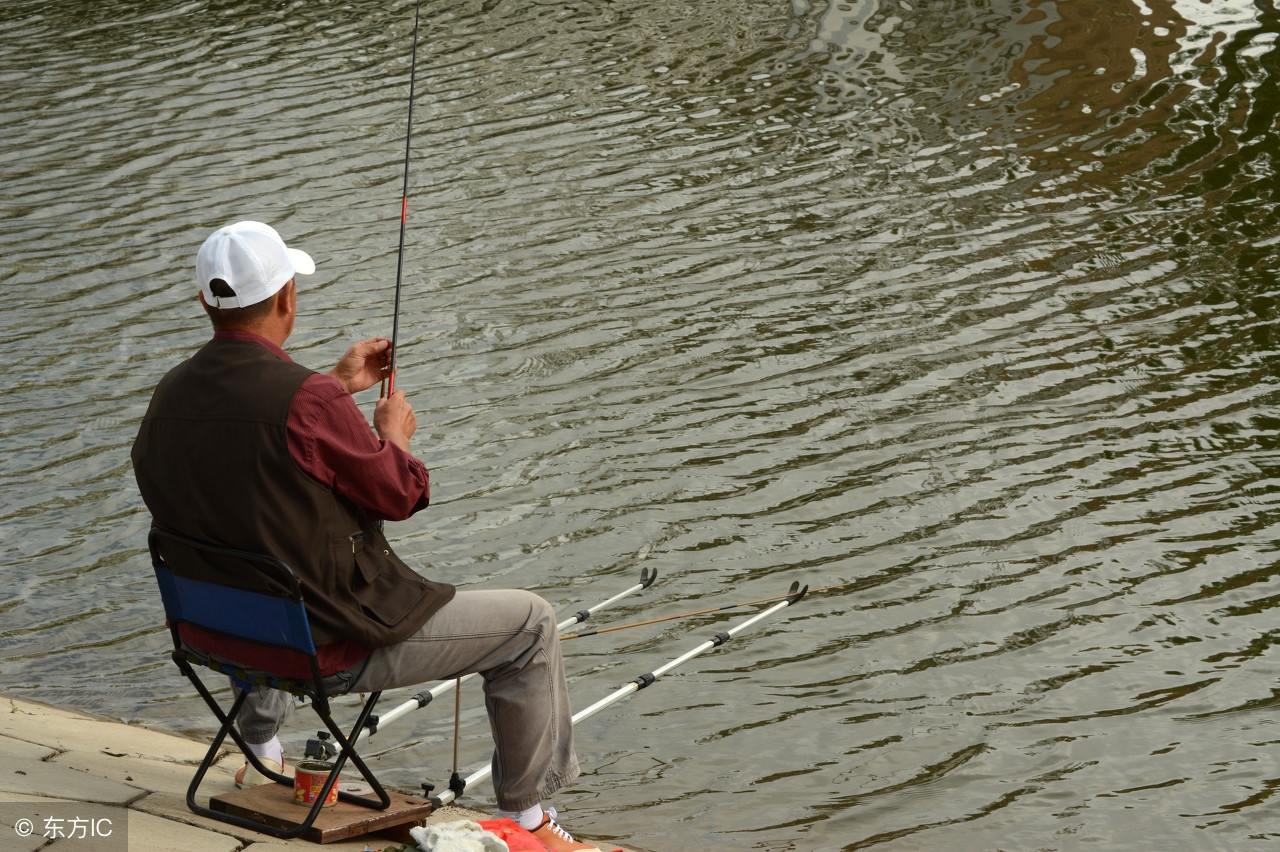 野钓防小鱼的土方法,钓鱼新手遇到小鱼怎么钓
