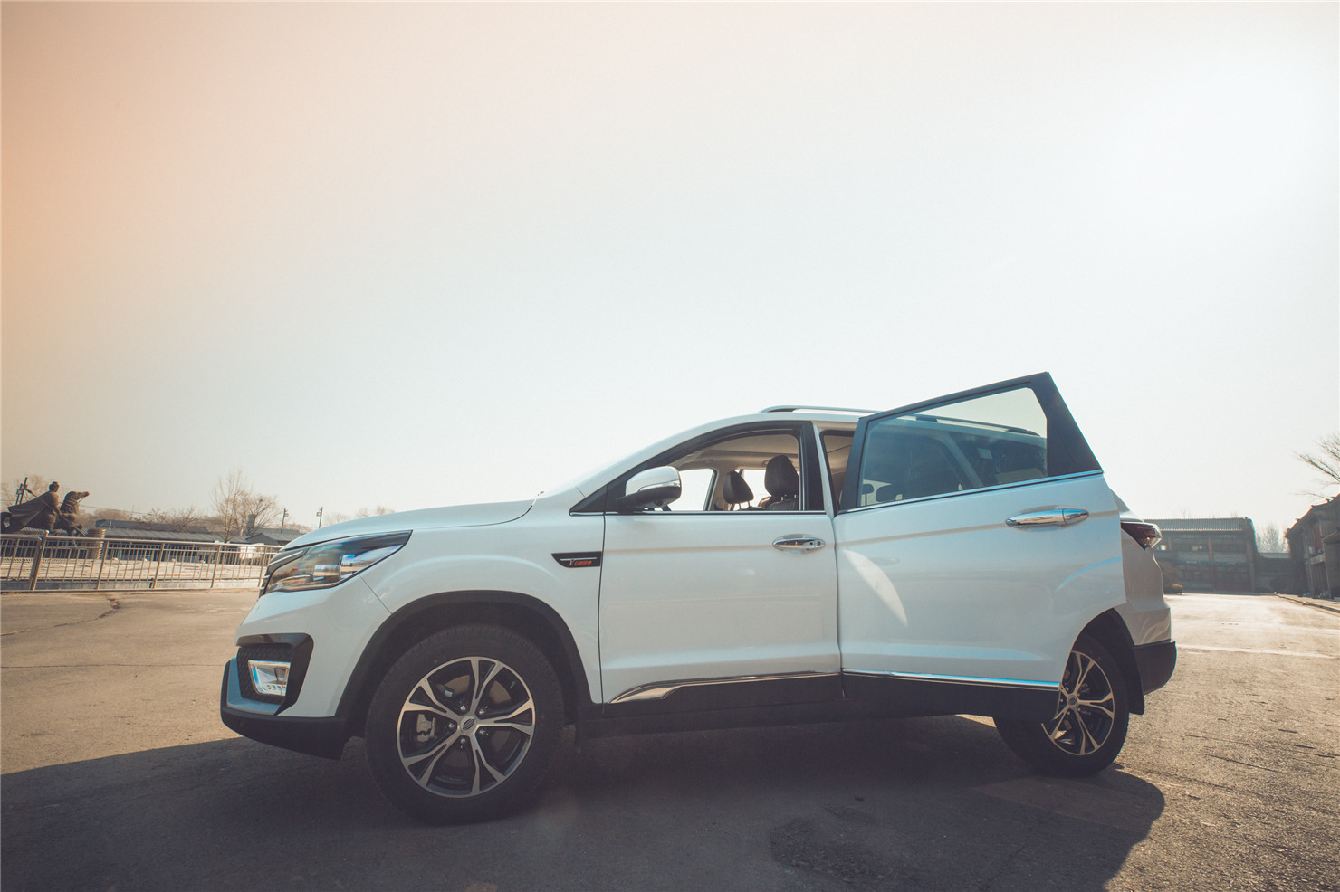 驾比速T5，冬日太原暖心游