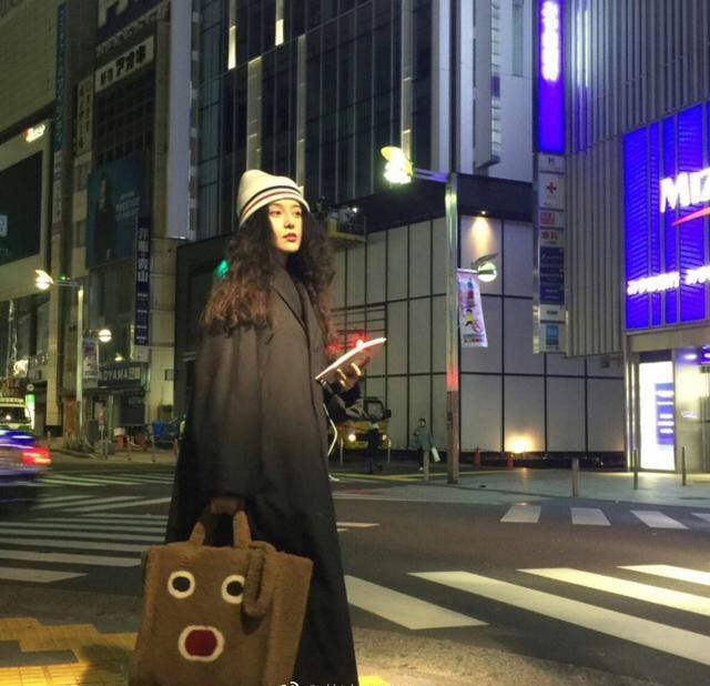 范冰冰唇膏,范冰冰唇部精华一次买200支