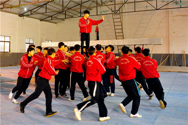 塔沟武校第20次登春晚,塔沟武校16年春晚