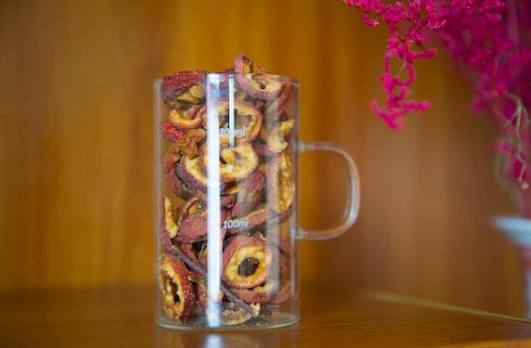 冬季适合女性喝的养生茶有哪些呢,冬天喝什么养生茶最好女性