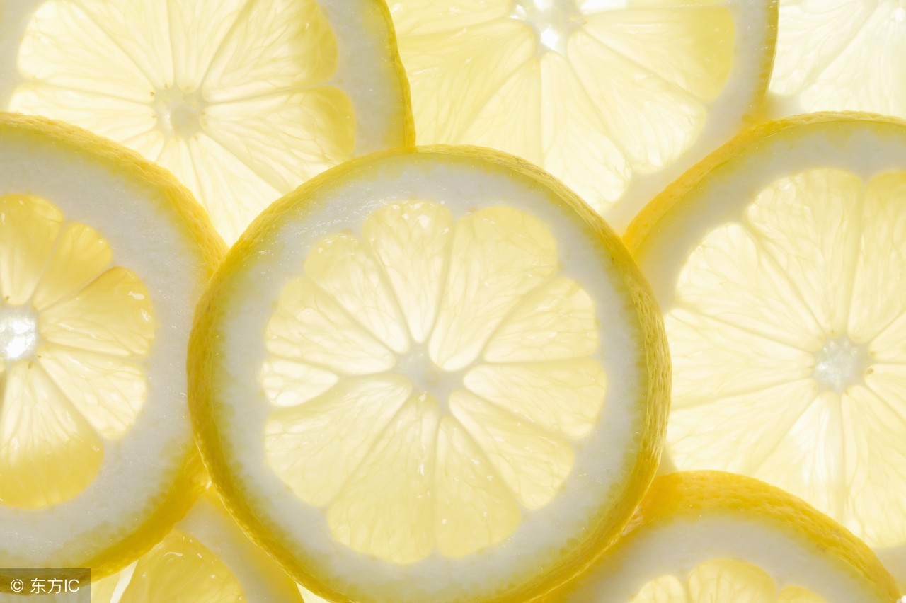 自制香蕉面膜的做法和功效视频,自制香蕉面膜美白淡斑