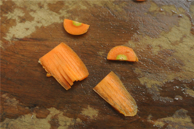 茄子怎么做好吃又营养小孩吃,茄子这样吃简单又营养