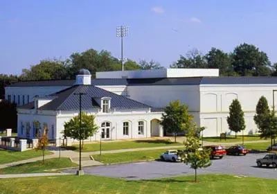 福布斯公布2020年美国大学排行榜,美国安全排名前十大学