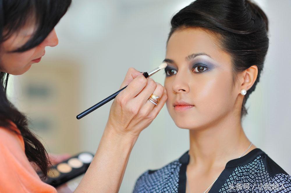 国产化妆品和进口化妆品对比,国产哪款化妆品质量好点