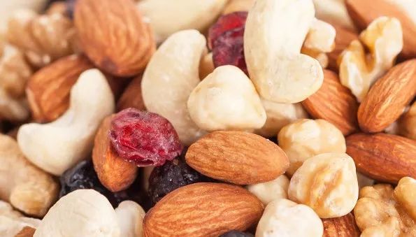 快过年了有什么好吃的零食推荐,10款好吃美味的美味过年零食