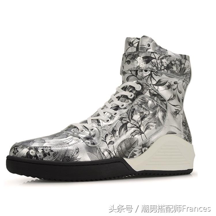 样式独特的潮鞋,造型独特的潮鞋