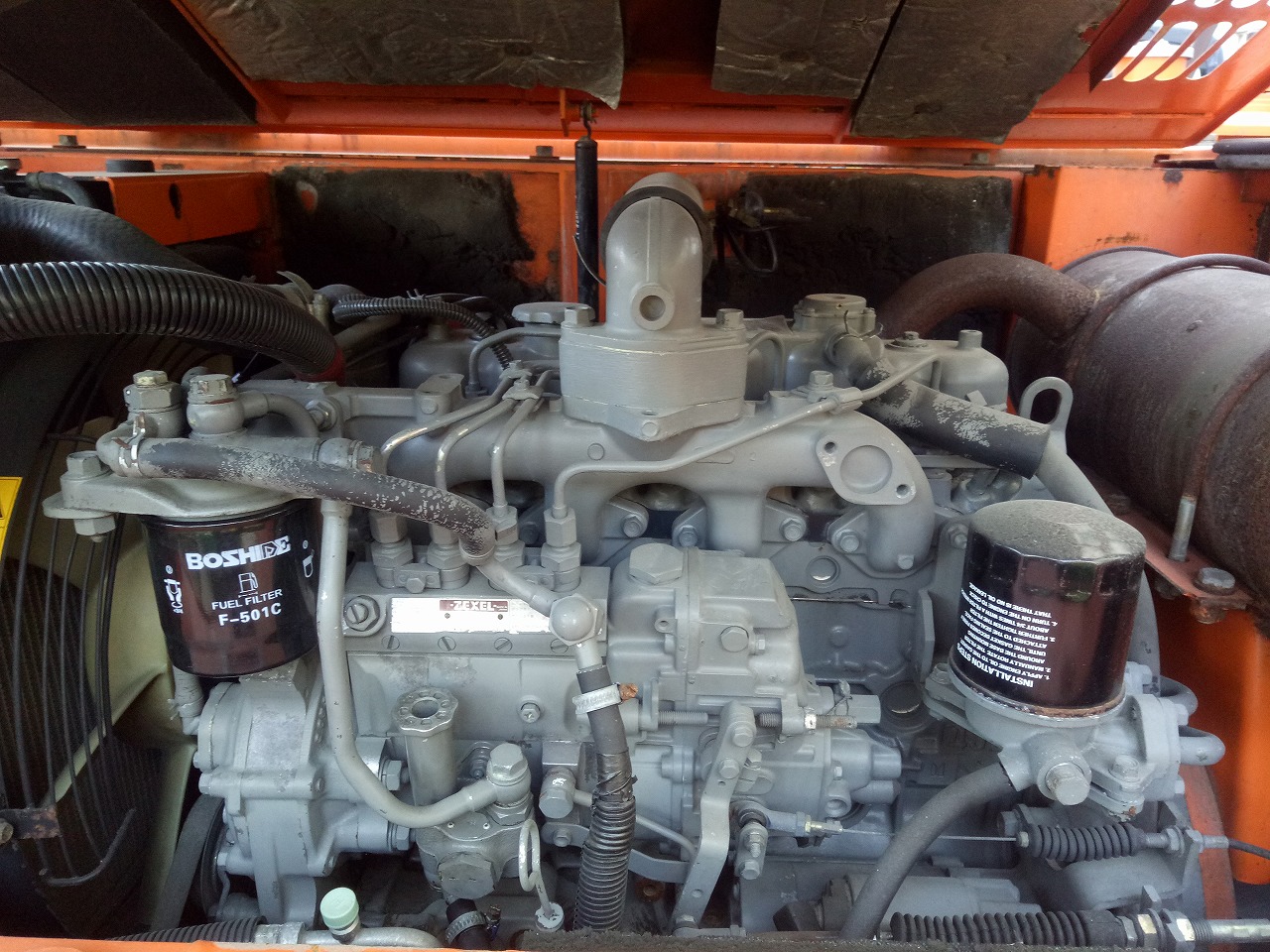 二手日立670挖掘机价格及图片,新款二手日立纯进口挖掘机200型