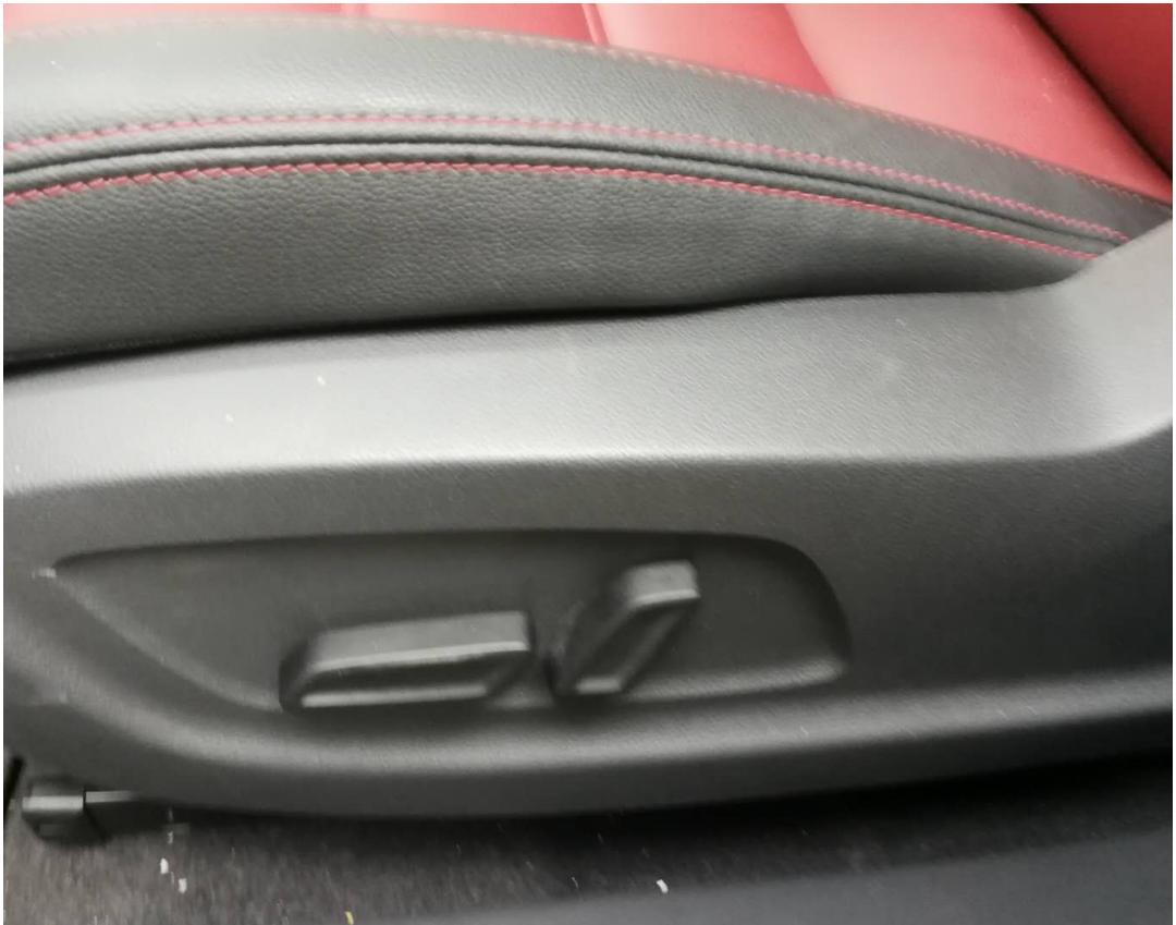 本命年的最大收获，开着新车回家过年