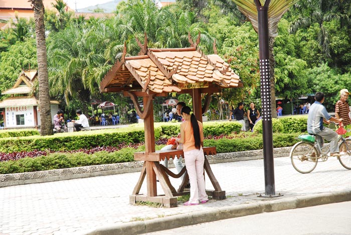 西双版纳景洪市地区简介,西双版纳傣乡纪行