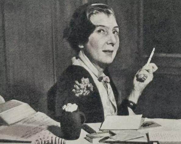 英皇传世王冠这还是我认识的那个顶级奢华珠宝品牌Cartier吗？