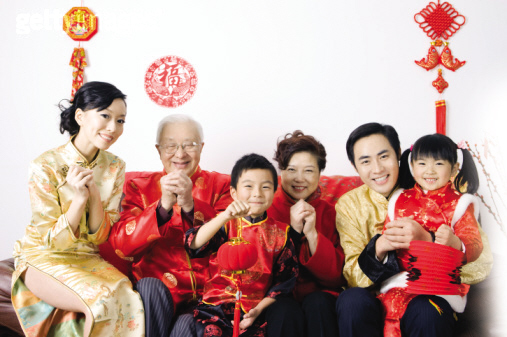 大年初二回娘家接财神,大年初二接财神最佳方向