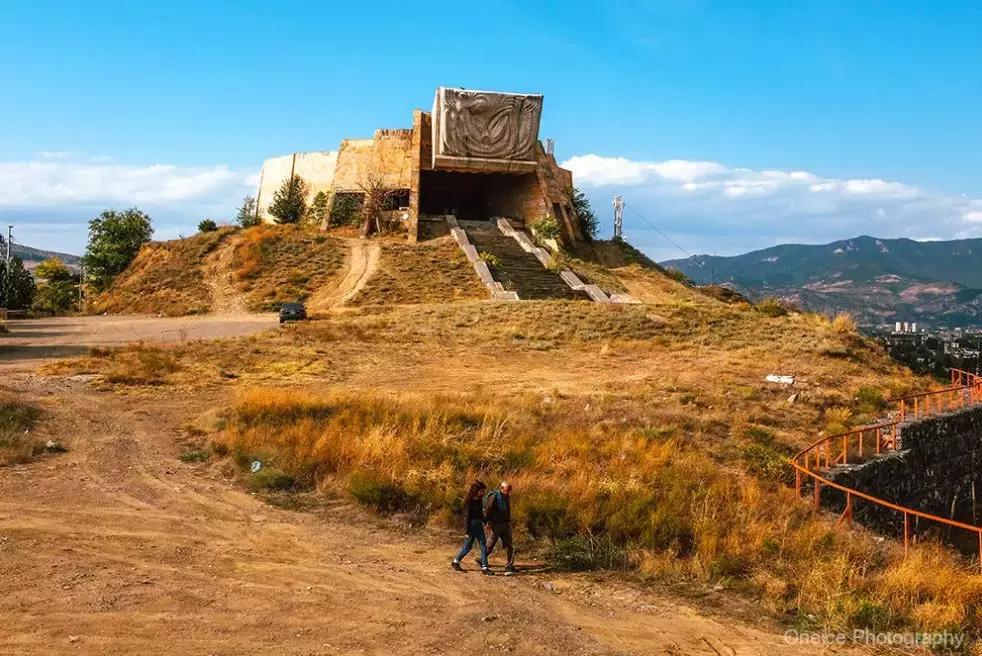 知乎高赞：有哪些适合旅行的国家，听起来高大上其实很实惠？