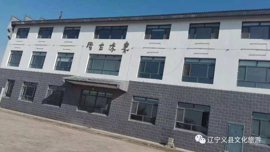 涓囦經鍫傜敓鎬佸洯浼樻儬,涓囦經鍫傜敓鎬佸洯浼樻儬鍥㈣喘