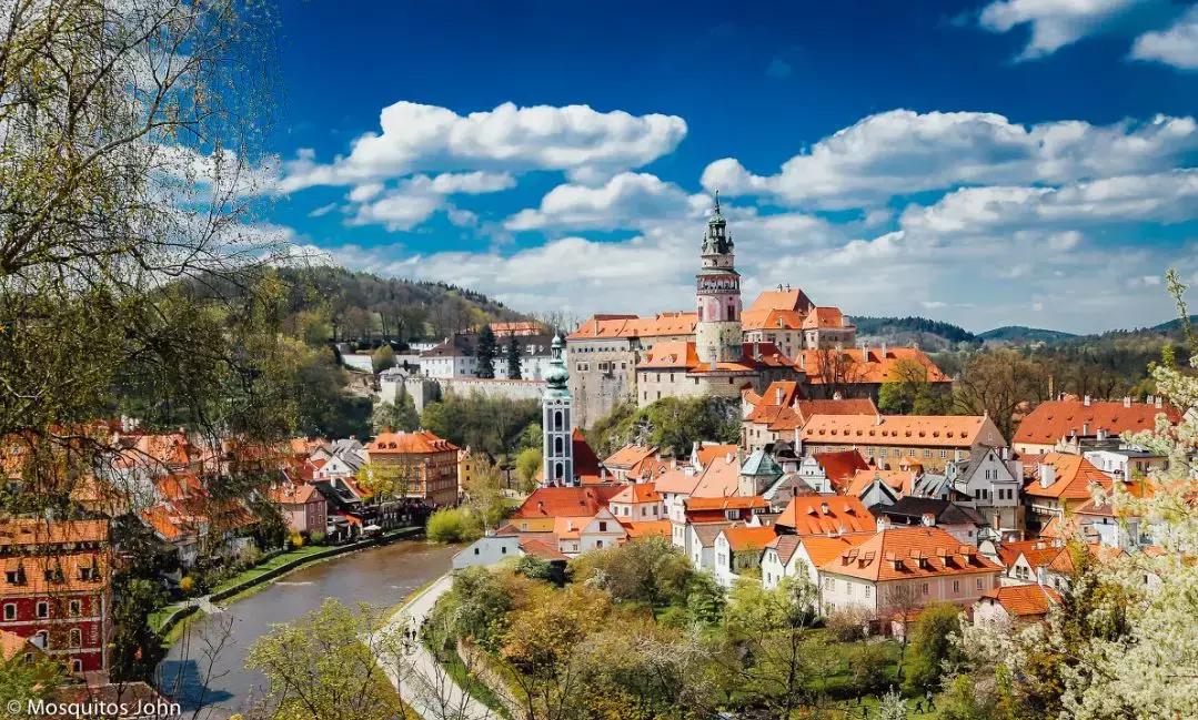 知乎高赞：有哪些适合旅行的国家，听起来高大上其实很实惠？