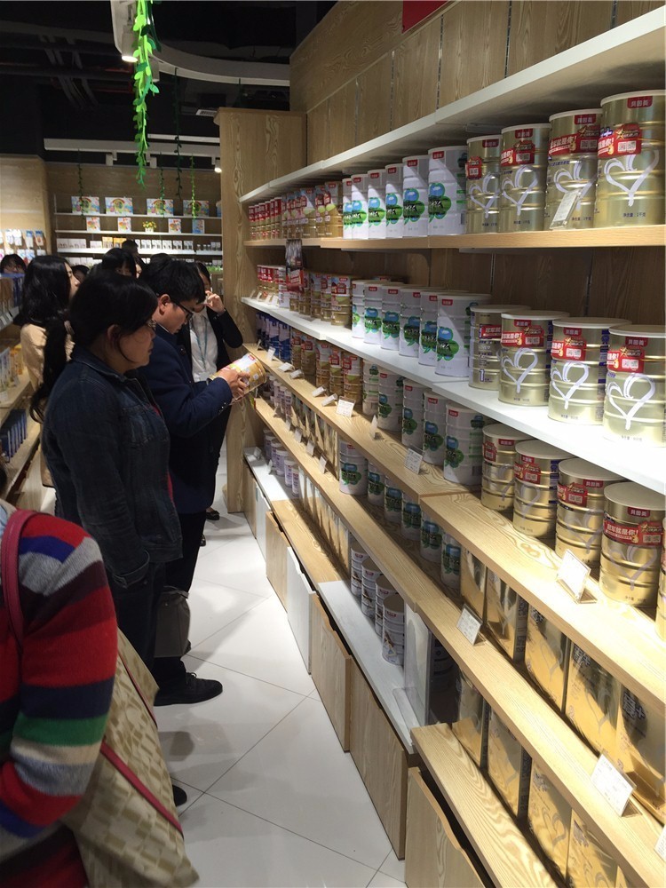 婴幼儿配方奶粉的概述,关于婴幼儿奶粉的一些知识