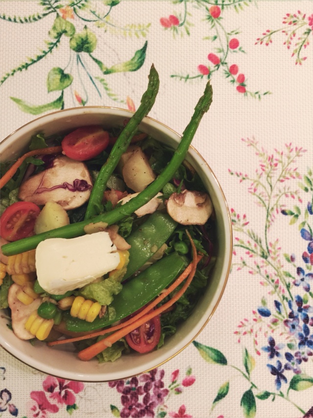 每天做沙拉,每天坚持做好每一道菜