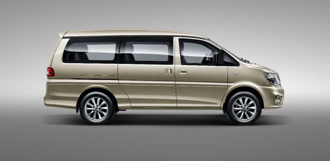 菱智m5精致大气空间舒适安全省心,口碑最好的盛行菱智m5