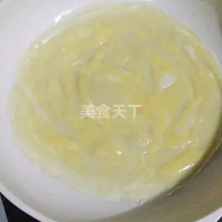 懒人煎饼两分钟就搞定了,一分钟教会你做正宗的煎饼果子