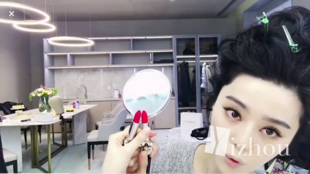 范冰冰在小红书晒面膜，遭到了代购们的集体*制抵**