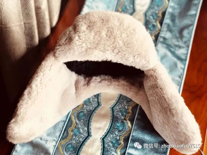 「周小福」「福夸」｜LV雷锋帽，夸张到不好意思戴出门……