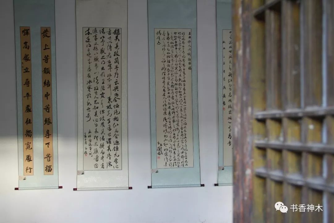 神木女人逛街,神木艺术品女孩子