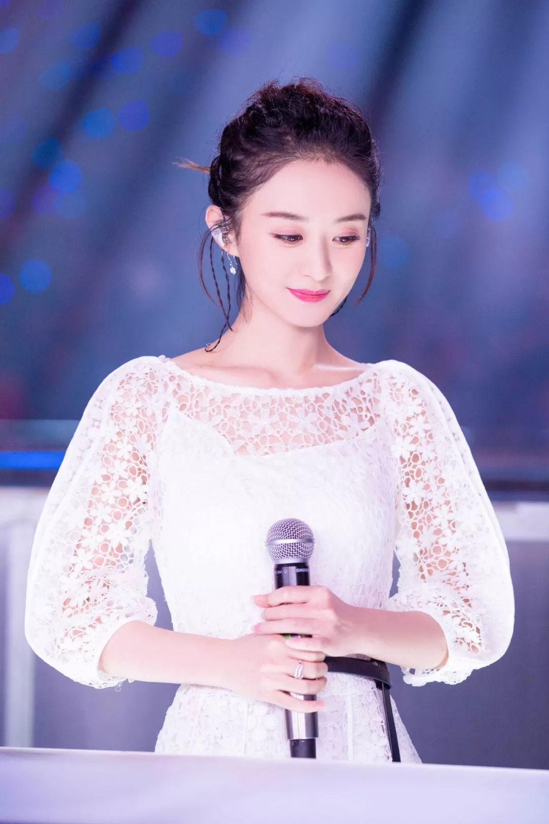 赵丽颖是怎么让脸变薄的,赵丽颖脸是不是有点变了