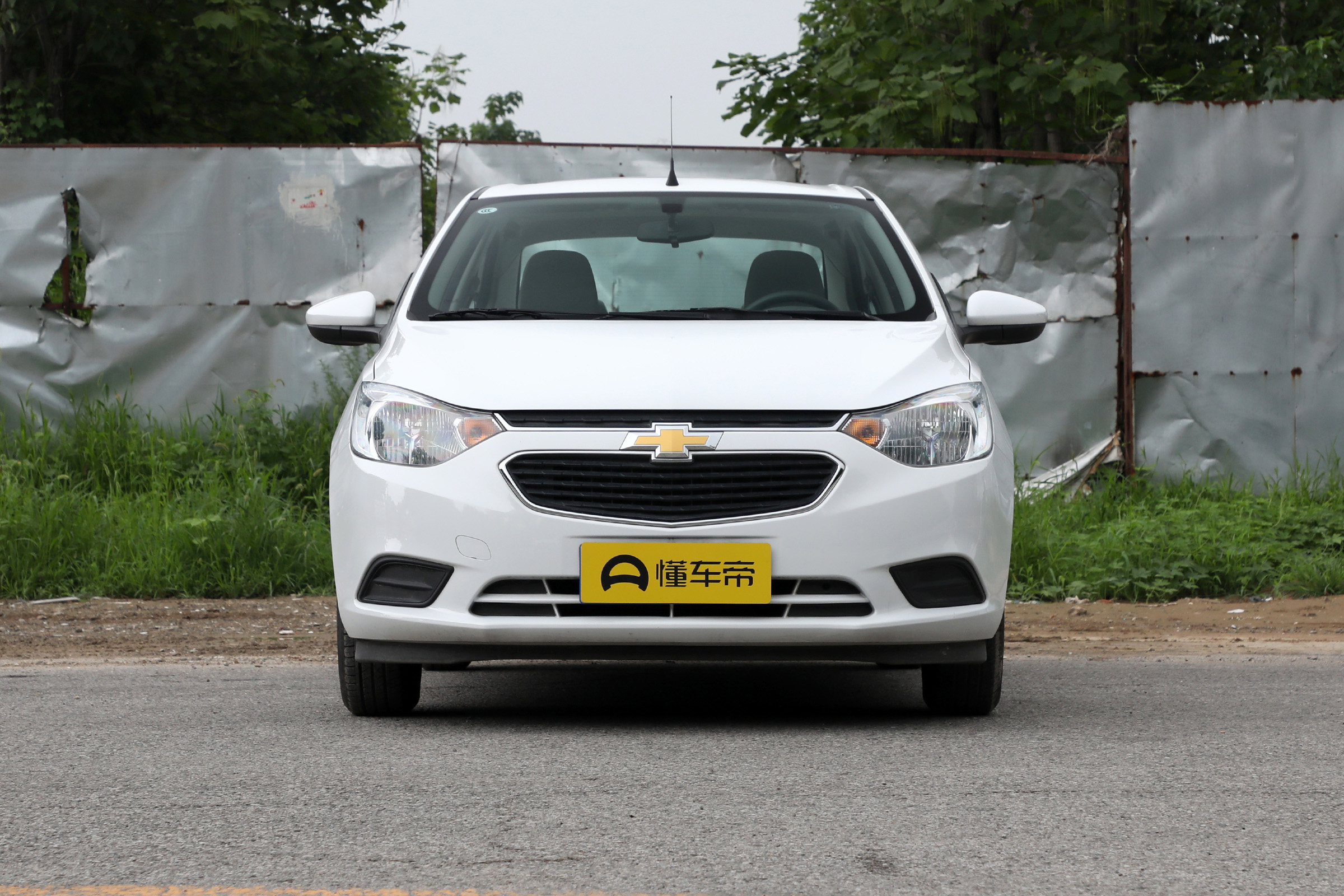 12年雪佛兰赛欧低配值得购买吗,买赛欧