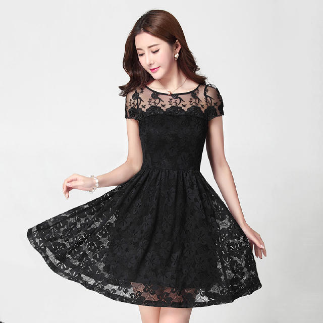 今天我要连衣裙，套上就出发