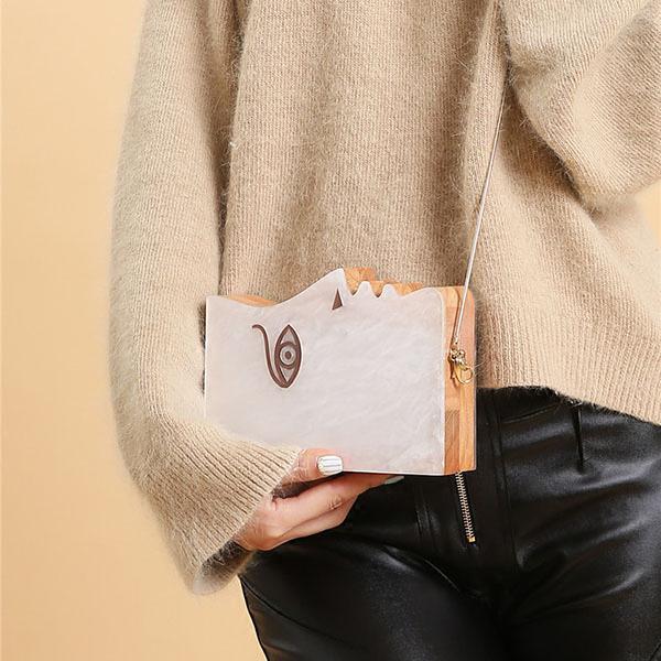 千万别漂亮衣服配Low包，品味变负分！