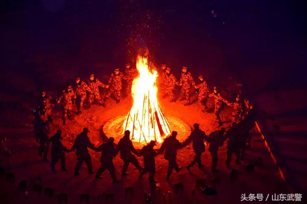 过年“七天最”|“酷炫”活动齐上阵，“年味”“兵味”“战味”哪家浓？