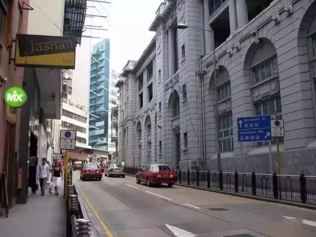 现实中的香港什么样,香港的真实社会