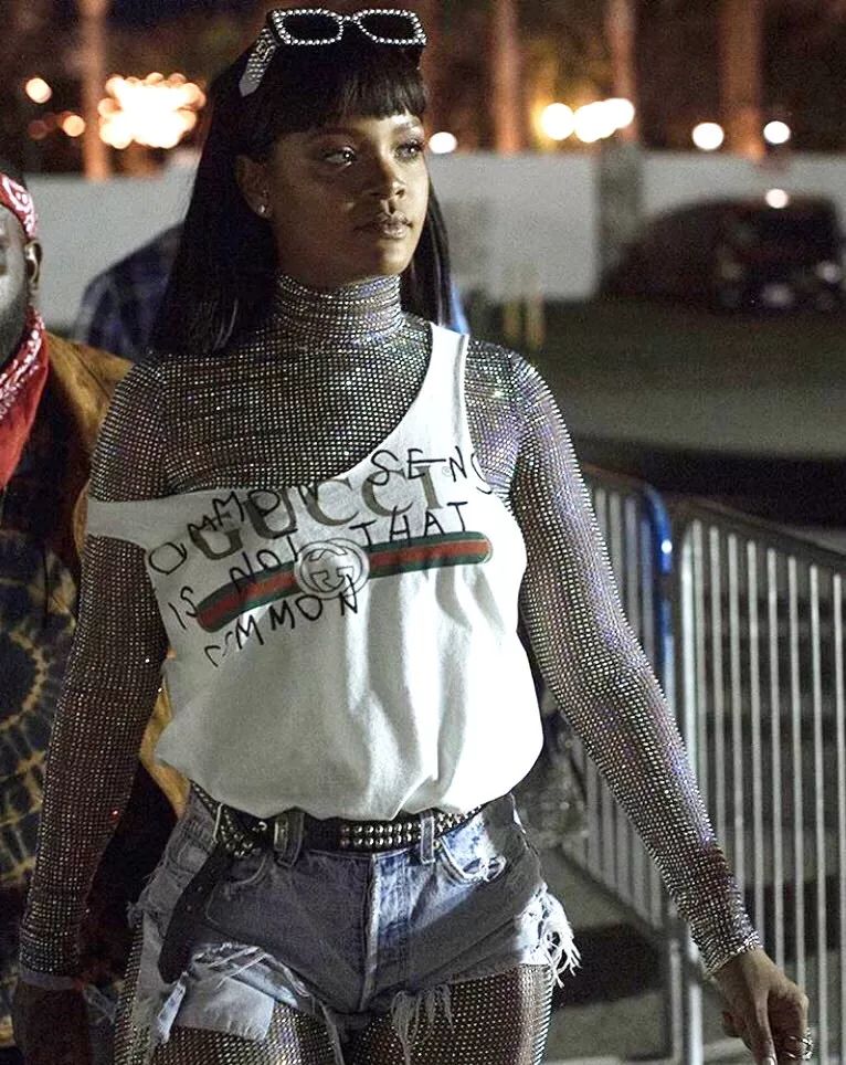 gucci是怎样成为全球最火品牌的,gucci设计look