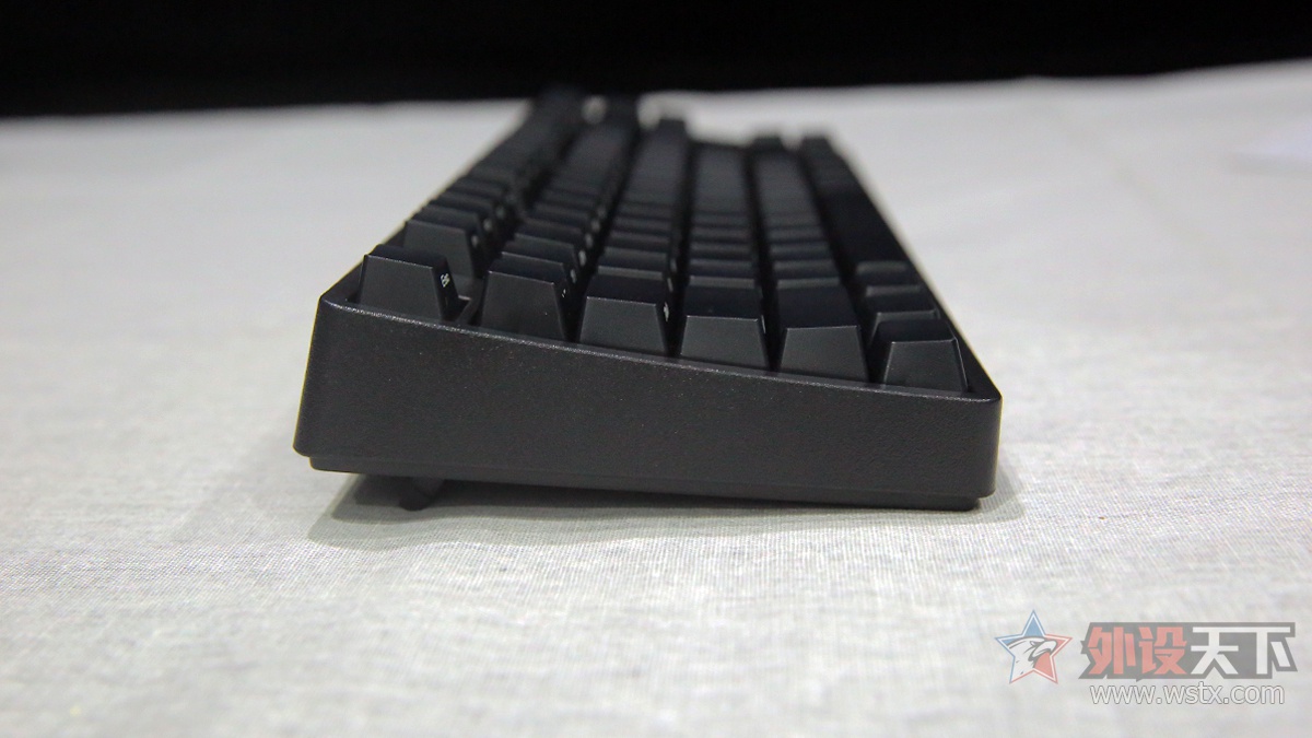 et机械键盘i87测评,赛博朋克机械键盘测评