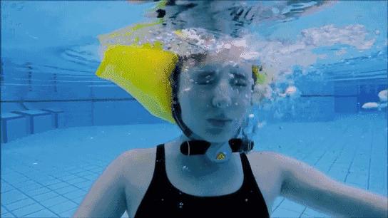 超实用卡片式工具箱，小到可以藏在钱包里